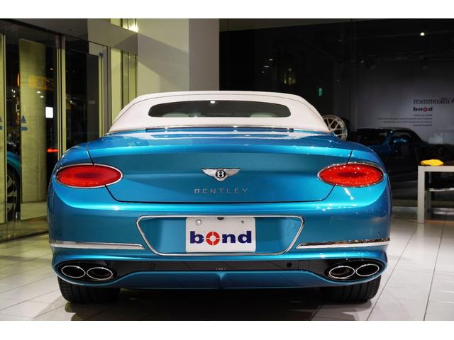 コンチネンタル GT V8アズールコンバーチブル ツーリングスペック シティスペック フロントシートコンフォートスペック ダイアモンドナーリング ムードライティングスペック バーティカルベイングリル(3枚目)