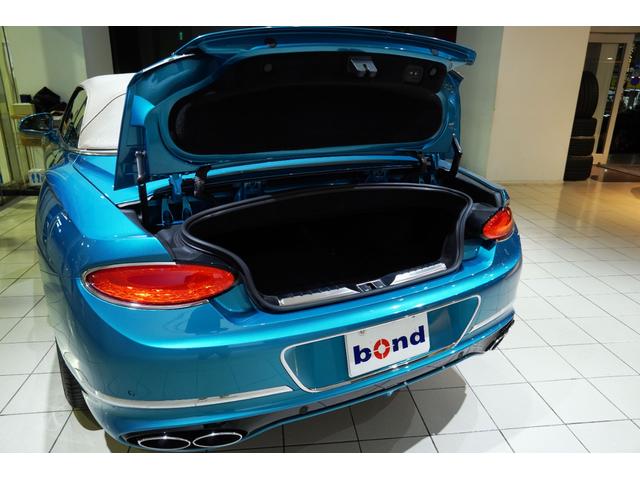 コンチネンタル GT V8アズールコンバーチブル ツーリングスペック シティスペック フロントシートコンフォートスペック ダイアモンドナーリング ムードライティングスペック バーティカルベイングリル(16枚目)