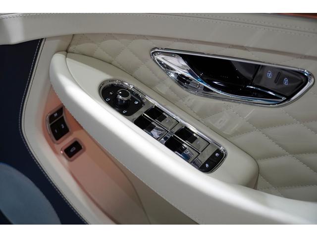 コンチネンタル GT V8アズールコンバーチブル ツーリングスペック シティスペック フロントシートコンフォートスペック ダイアモンドナーリング ムードライティングスペック バーティカルベイングリル(19枚目)