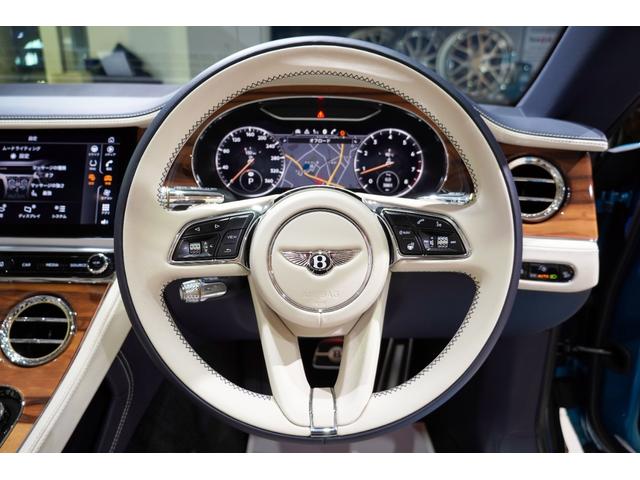 コンチネンタル GT V8アズールコンバーチブル ツーリングスペック シティスペック フロントシートコンフォートスペック ダイアモンドナーリング ムードライティングスペック バーティカルベイングリル(24枚目)