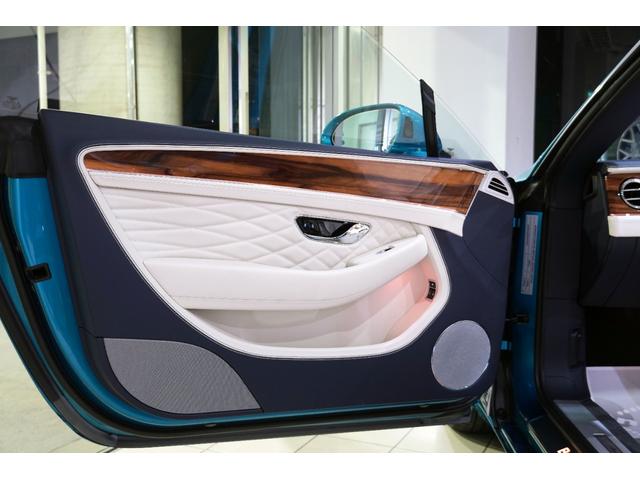 コンチネンタル GT V8アズールコンバーチブル ツーリングスペック シティスペック フロントシートコンフォートスペック ダイアモンドナーリング ムードライティングスペック バーティカルベイングリル(31枚目)