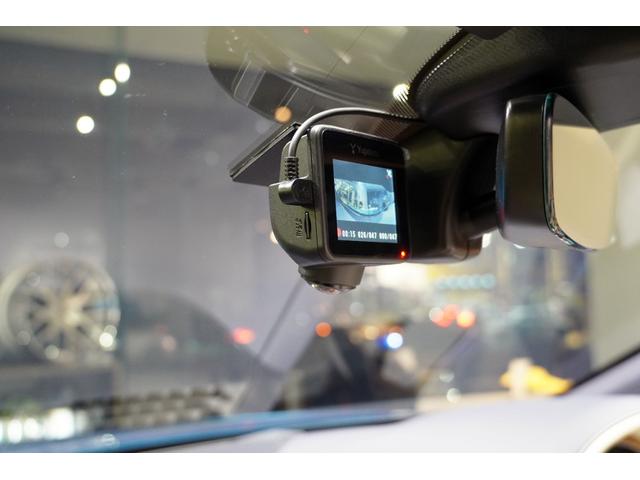 コンチネンタル GT V8アズールコンバーチブル ツーリングスペック シティスペック フロントシートコンフォートスペック ダイアモンドナーリング ムードライティングスペック バーティカルベイングリル(46枚目)