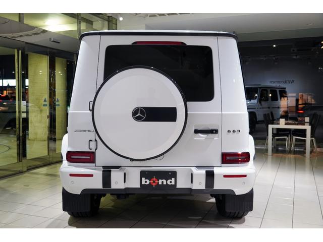Gクラス G63 マヌファクトゥーアプログラム+ ナイトパッケージ 21インチマットブラック鍛造AW ブラック×ブラウン2トーンレザー カーボンインテリアトリム(3枚目)