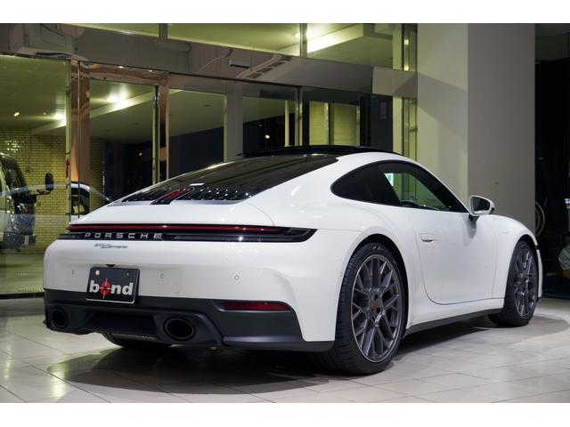 ９１１ ９１１カレラ　スポーツクロノ　スポーツエグゾースト　サンルーフ　ＲＳスパイダーＡＷ（Ｆ２０インチ／Ｒ２１インチ）　ＢＯＳＥサウンド　シートヒーター（10枚目）