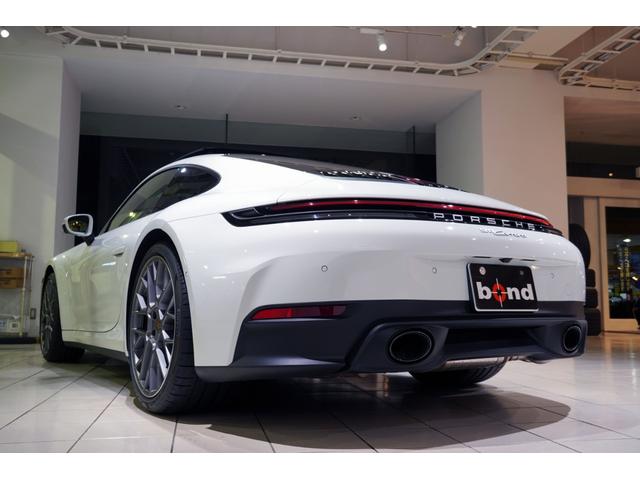 ９１１ ９１１カレラ　スポーツクロノ　スポーツエグゾースト　サンルーフ　ＲＳスパイダーＡＷ（Ｆ２０インチ／Ｒ２１インチ）　ＢＯＳＥサウンド　シートヒーター（12枚目）