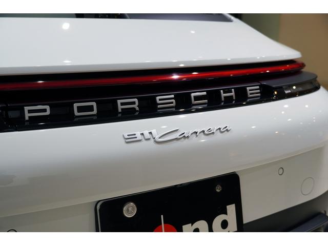 ９１１ ９１１カレラ　スポーツクロノ　スポーツエグゾースト　サンルーフ　ＲＳスパイダーＡＷ（Ｆ２０インチ／Ｒ２１インチ）　ＢＯＳＥサウンド　シートヒーター（19枚目）