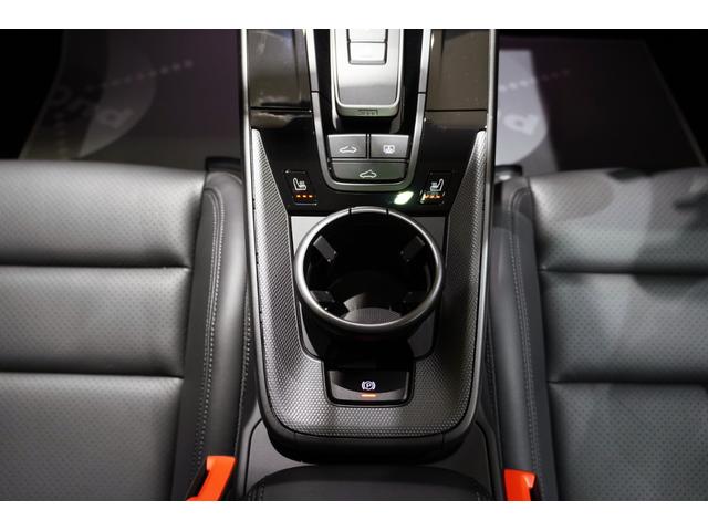 ９１１ ９１１カレラ　スポーツクロノ　スポーツエグゾースト　サンルーフ　ＲＳスパイダーＡＷ（Ｆ２０インチ／Ｒ２１インチ）　ＢＯＳＥサウンド　シートヒーター（47枚目）