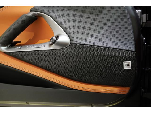 ８１２スーパーファスト ベースグレード　カーボンドライバーゾーン＋ＬＥＤステアリング　カーボンセンターブリッジ　ダッシュインサートカーボン　　Ｆリフター　パッセンジャーディスプレイ　ＡＬ１３鍛造ＡＷ　ＮＯＶＩＴＥＣスポーツスプリング（21枚目）