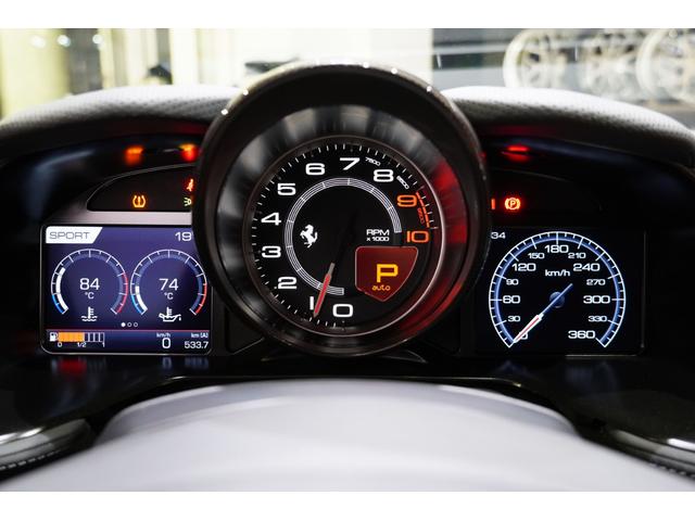 ８１２スーパーファスト ベースグレード　カーボンドライバーゾーン＋ＬＥＤステアリング　カーボンセンターブリッジ　ダッシュインサートカーボン　　Ｆリフター　パッセンジャーディスプレイ　ＡＬ１３鍛造ＡＷ　ＮＯＶＩＴＥＣスポーツスプリング（28枚目）