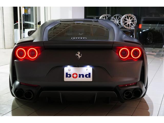 ８１２スーパーファスト ベースグレード　カーボンドライバーゾーン＋ＬＥＤステアリング　カーボンセンターブリッジ　ダッシュインサートカーボン　　Ｆリフター　パッセンジャーディスプレイ　ＡＬ１３鍛造ＡＷ　ＮＯＶＩＴＥＣスポーツスプリング（52枚目）