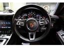 ９１１カレラＴ　マトリクスＬＥＤヘッドライト（ＰＤＬＳ＋）　カレラＴインテリアＰＫＧレッドステッチ　レーンチェンジアシスト　ティンテッドテールレンズ　パワステプラス　スポーツエグゾースト　２０インチカレラＳホイール（28枚目）
