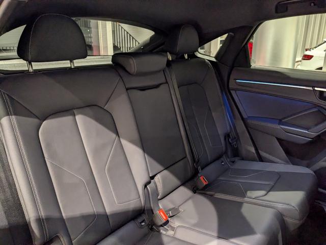 Ｑ３スポーツバック ３５ＴＦＳＩ　Ｓライン　●ＢＫＳ●アシスタンスＰ●プライバシーＧ●スマホＩＦ●コンビニ＆アシスタンス●プラスＰ●（24枚目）