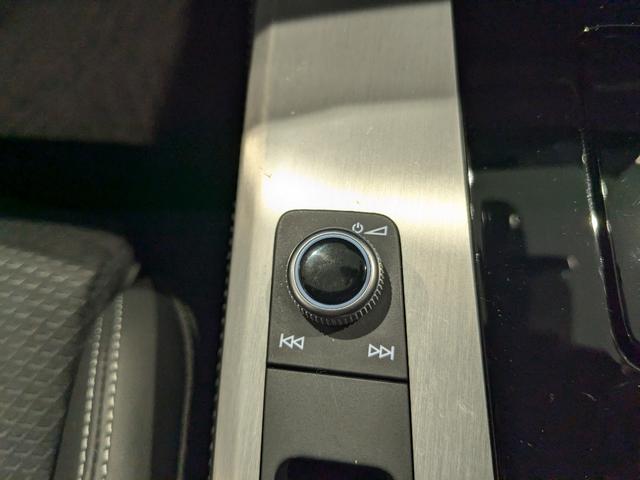 Ｑ５ ４０ＴＤＩクワトロ　Ｓライン（47枚目）