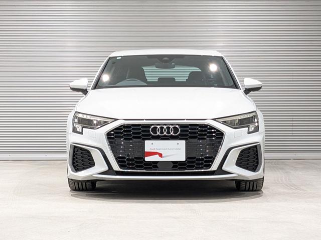 Ａ３ スポーツバック３０ＴＦＳＩ　Ｓライン　●ナビ●コンビニ＆アシスタンス●フロントシート電動●（4枚目）