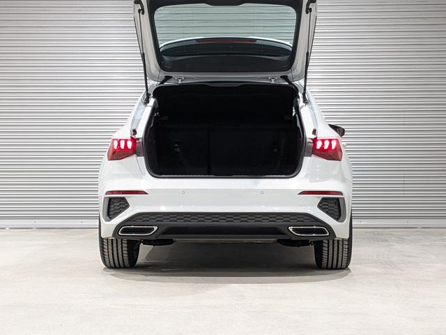 Ａ３ スポーツバック３０ＴＦＳＩ　Ｓライン　●ナビ●コンビニ＆アシスタンス●フロントシート電動●（9枚目）