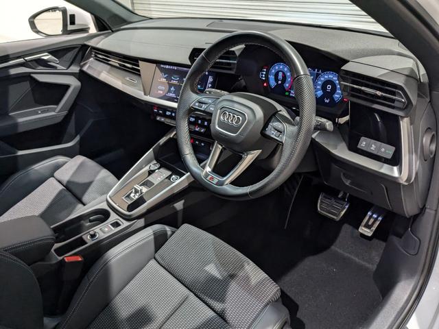 Ａ３ スポーツバック３０ＴＦＳＩ　Ｓライン　●ナビ●コンビニ＆アシスタンス●フロントシート電動●（21枚目）