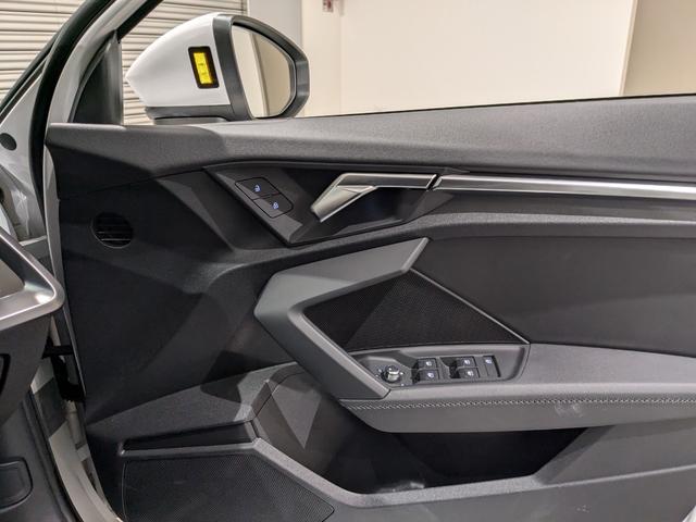 Ａ３ スポーツバック３０ＴＦＳＩ　Ｓライン　●ナビ●コンビニ＆アシスタンス●フロントシート電動●（25枚目）