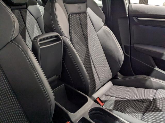 Ａ３ スポーツバック３０ＴＦＳＩ　Ｓライン　●ナビ●コンビニ＆アシスタンス●フロントシート電動●（47枚目）