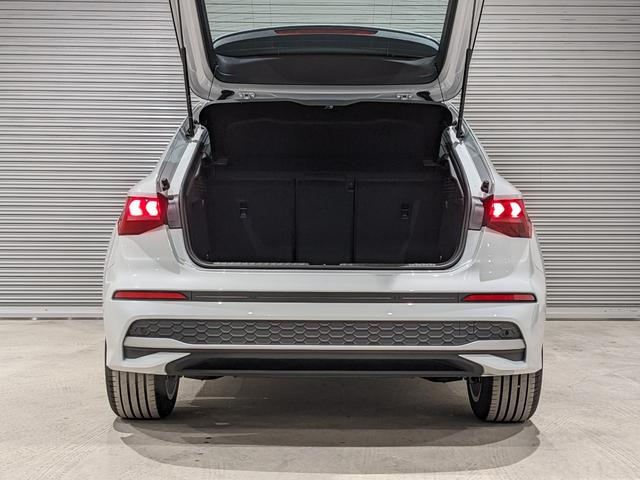 A3 スポーツバック30TFSIアドバンスド ●コンビニ&アシスタンスPライト●ナビゲーションP●(9枚目)