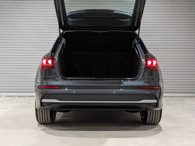 Ａ３ スポーツバック３０ＴＦＳＩアドバンスド　●コンビニ＆アシスタンスＰライト●ナビゲーションＰ●（9枚目）