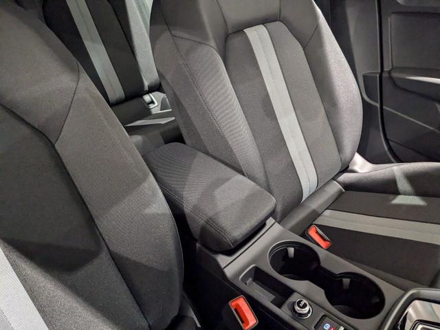 A3 スポーツバック30TFSIアドバンスド ●コンビニ&アシスタンスPライト●ナビゲーションP●(53枚目)