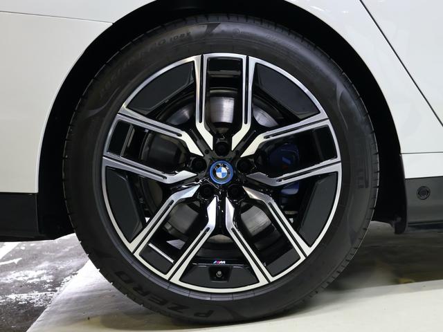 ＢＭＷ ｉ７