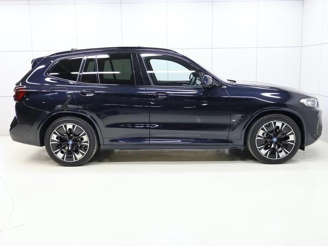 ＢＭＷ ｉＸ３