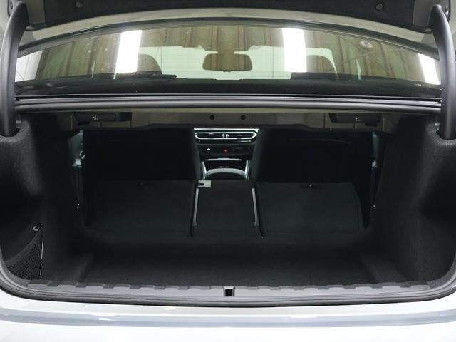 3シリーズ 320d xDriveMスポーツエディションシャドー ・EDITION SHADOW・ブラックヴァーネスカレザー・アクティブクルーズコントロール・電動テールゲート・運転席助手席電動シート・19インチホイール・ETC2.0・アダプティブLEDヘッドライト(14枚目)