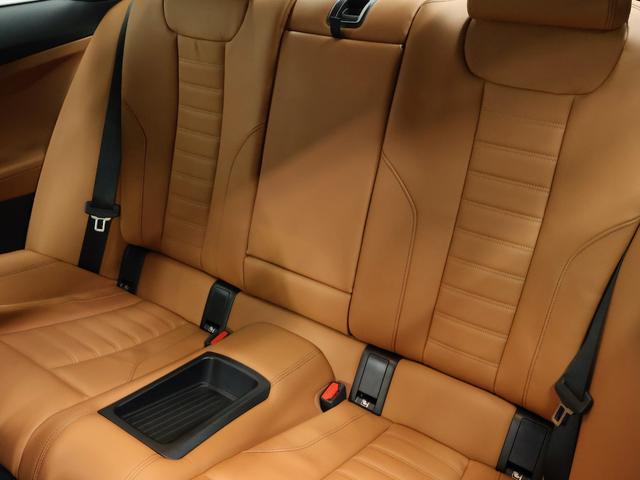 2シリーズ 220iクーペ Mスポーツ ・コニャックレザーシート・運転席助手席電動シート・シートヒーター・ACC/アクティブクルーズコントロール・LEDヘッドライト・全周囲カメラ・18インチホイール・ヘッドアップディスプレイ・ETC2.0(21枚目)