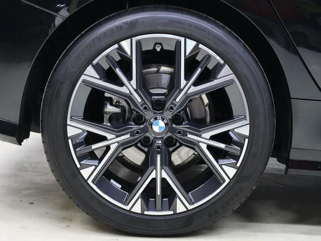 1シリーズ 120d Mスポーツ ハイラインパッケージ テクノロジーパッケージ・全周囲カメラ・ヘッドアップディスプレイ・ワイヤレスチャージ・ハンズオフアシスト・HiFiスピーカー・harman/kardon(4枚目)