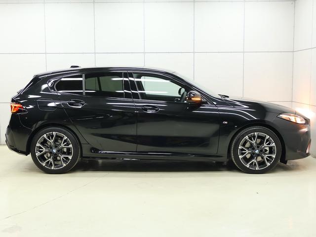 1シリーズ 120d Mスポーツ ハイラインパッケージ テクノロジーパッケージ・全周囲カメラ・ヘッドアップディスプレイ・ワイヤレスチャージ・ハンズオフアシスト・HiFiスピーカー・harman/kardon(8枚目)