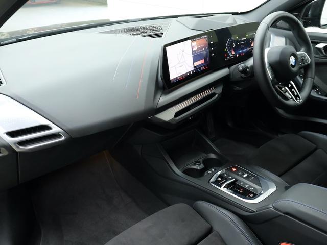 1シリーズ 120d Mスポーツ ハイラインパッケージ テクノロジーパッケージ・全周囲カメラ・ヘッドアップディスプレイ・ワイヤレスチャージ・ハンズオフアシスト・HiFiスピーカー・harman/kardon(19枚目)