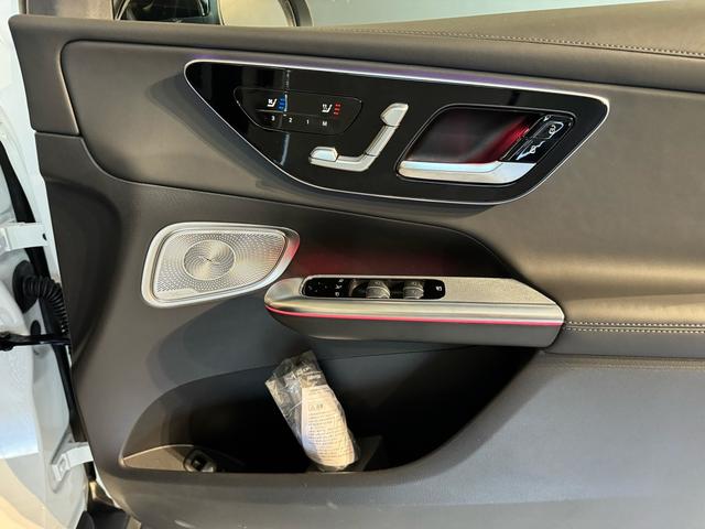 ＧＬＣ ＧＬＣ４３　４マチックＡＭＧレザエクスクルシブパケジ　ＡＭＧレザーエクスクルーシブパッケージ　エアバランスパッケージ　ウンドパーソナライゼーション機能　シートベンチレーター（シートヒーター機能）（運転席・助手席）　ステアリングヒーター（12枚目）