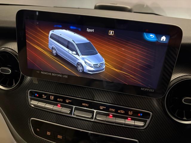Ｖクラス Ｖ２２０ｄアバンギャルドロングＡＭＧラインパッケージ　エクスクルーシブシートパッケージ　ＡＭＧラインエクステリア（サイドスカート）パノラミックスライディングルーフ　エクスクルーシブシート　ベンチシート（３列目）（49枚目）