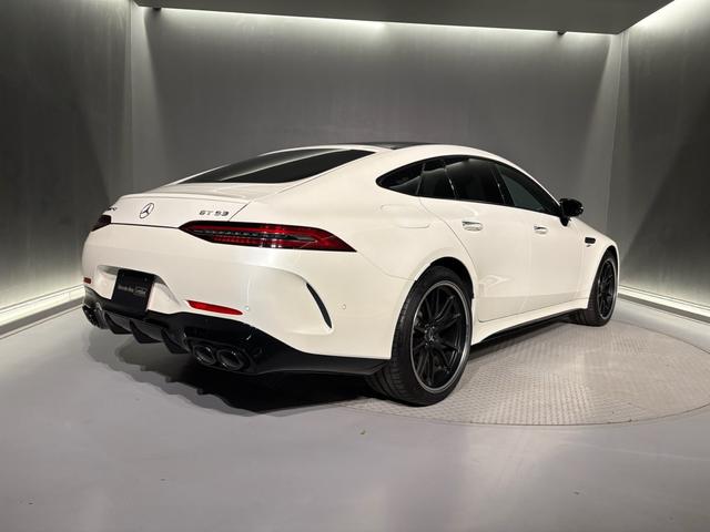 ＧＴ ４ドアクーペ ５３　４マチック＋　ＡＭＧダイナミックプラスパッケージ　　ＡＭＧイエローブレーキ・キャリパー　レーダーセーフティパッケージ　　パノラミックルーフ　　ＡＭＧパフォーマンスエグゾーストシステム（8枚目）