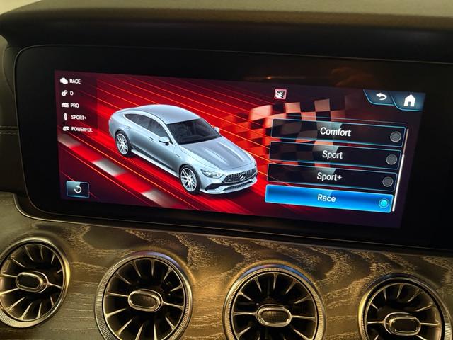 ＧＴ ４ドアクーペ ５３　４マチック＋　ＡＭＧダイナミックプラスパッケージ　　ＡＭＧイエローブレーキ・キャリパー　レーダーセーフティパッケージ　　パノラミックルーフ　　ＡＭＧパフォーマンスエグゾーストシステム（32枚目）