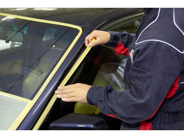 E200 アバンギャルド AMGライン 新型Eクラス AMGラインインテリアパッケージ エクスクルーシブパッケージ 紹介動画有 パノラミックスライディングルーフ ダイヤモンドホワイト ARナビゲーション/認定中古車(41枚目)