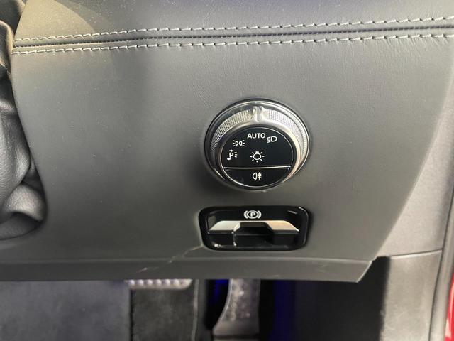ＳＬ ＳＬ４３　弊社試乗車／ワンオーナー／２１ＡＷ／ステアリングヒーター／シートヒーター／ベンチレーター／本革／メモリー付きパワーシート／ヘッドアップディスプレイ／ブルメスター／電動トランク／３６０度カメラ／禁煙車両（15枚目）