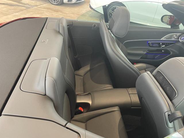 ＳＬ ＳＬ４３　弊社試乗車／ワンオーナー／２１ＡＷ／ステアリングヒーター／シートヒーター／ベンチレーター／本革／メモリー付きパワーシート／ヘッドアップディスプレイ／ブルメスター／電動トランク／３６０度カメラ／禁煙車両（46枚目）