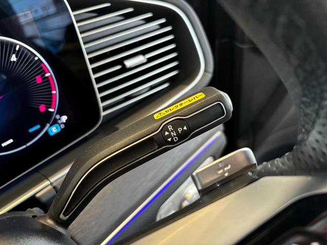 ＧＬＥ ＧＬＥ４５０ｄ　４マチックスポーツ　メルセデスケア継承／弊社デモカー／ホワイト本革シート／保冷温ホルダー／Ｅ－ＡＣＴＩＶＥ　ＢＯＤＹ　ＣＯＮＴＲＯＬ／ヘッドアップディスプレイ／シートベンチレーター／ブルメスター／パフュームアトマイザー（13枚目）