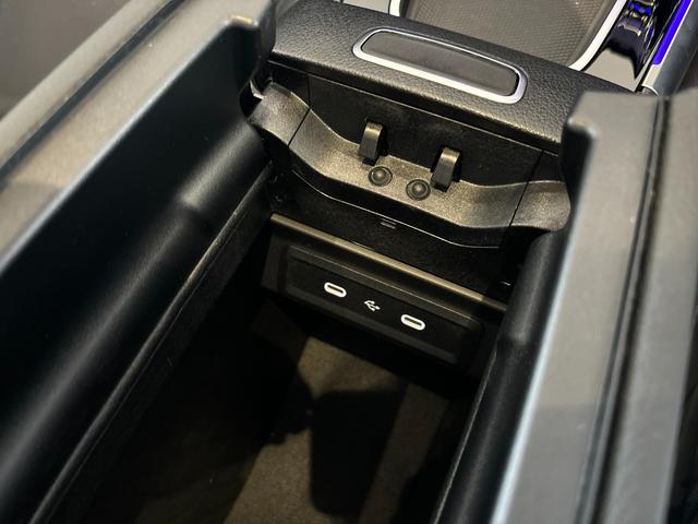 ＧＬＡクラス ＧＬＡ４５　Ｓ　４マチック＋　弊社試乗車／後期モデル／ＡＭＧパフォーマンスＰ／本革シート／シートヒーター／ベンチレーター／純正ドラレコ／パノラマサンルーフ／ヘッドアップディスプレイ／アンビエントライト６４色／３６０度カメラ／禁煙車（46枚目）