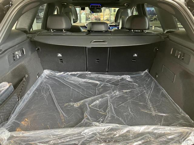 ＧＬＣ ＧＬＣ４３　４マチックＡＭＧレザエクスクルシブパケジ　弊社デモカー／ステアリングヒーター／レザーエクスクルーシブパッケージ／ナッパレザー／パノラミックスライディングルーフ／ヘッドアップディスプレイ／ブルメスタースピーカー／純正ドライブレコーダー前／ベンチ（46枚目）