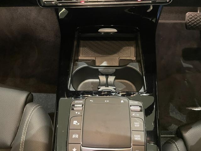 Ａクラス Ａ２００ｄ　弊社下取り車／記録簿付き／純正ドラレコ前／禁煙車／キーレス／ワイヤレスチャージング／シートヒーター／電動シートメモリ付（20枚目）