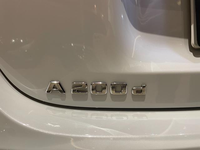 Ａクラス Ａ２００ｄ　弊社下取り車／記録簿付き／純正ドラレコ前／禁煙車／キーレス／ワイヤレスチャージング／シートヒーター／電動シートメモリ付（44枚目）