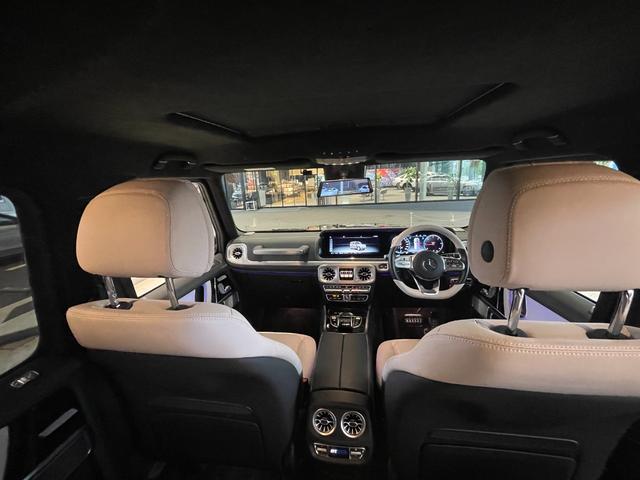 Ｇクラス Ｇ４００ｄ　ＡＭＧライン　弊社下取／ＡＭＧライン／Ｇマニュファクトゥーアプログラム／ラグジュアリーＰ／メモリー付きパワーシート／純正ドラレコ前後／ダブルエアコン／ベンチレーター／白内装／パノラマサンルーフ／本革シート／記録簿／（32枚目）