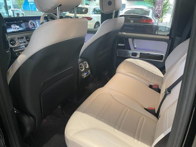 Ｇクラス Ｇ４００ｄ　ＡＭＧライン　弊社下取／ＡＭＧライン／Ｇマニュファクトゥーアプログラム／ラグジュアリーＰ／メモリー付きパワーシート／純正ドラレコ前後／ダブルエアコン／ベンチレーター／白内装／パノラマサンルーフ／本革シート／記録簿／（33枚目）