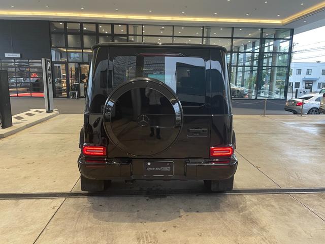 Ｇクラス Ｇ４００ｄ　ＡＭＧライン　弊社下取／ＡＭＧライン／Ｇマニュファクトゥーアプログラム／ラグジュアリーＰ／メモリー付きパワーシート／純正ドラレコ前後／ダブルエアコン／ベンチレーター／白内装／パノラマサンルーフ／本革シート／記録簿／（35枚目）