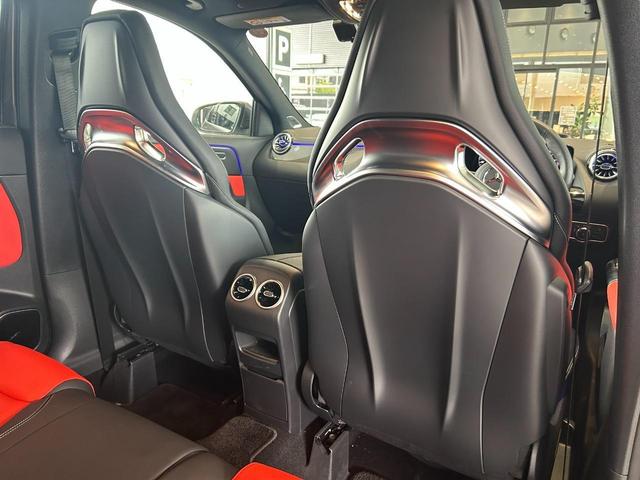 GLAクラス GLA35 4マチック AMGパフォーマンスパッケージ/アドバンスドパッケージ/弊社デモカー/パノラミックスライディングルーフ/ヘッドアップディスプレイ/360°カメラ/ブルメスター/本革レッドシート/純正ドライブレコーダー(9枚目)