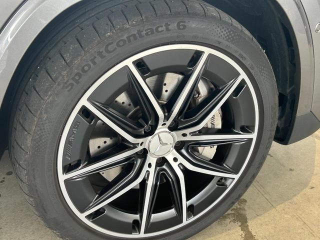 GLAクラス GLA35 4マチック AMGパフォーマンスパッケージ/アドバンスドパッケージ/弊社デモカー/パノラミックスライディングルーフ/ヘッドアップディスプレイ/360°カメラ/ブルメスター/本革レッドシート/純正ドライブレコーダー(22枚目)