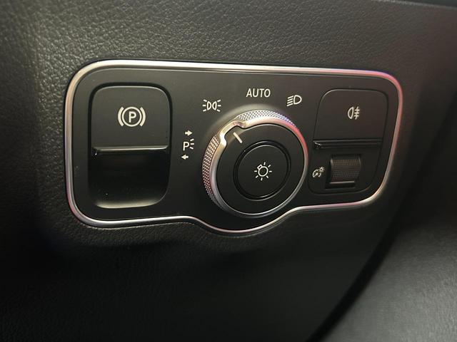 GLAクラス GLA35 4マチック AMGパフォーマンスパッケージ/アドバンスドパッケージ/弊社デモカー/パノラミックスライディングルーフ/ヘッドアップディスプレイ/360°カメラ/ブルメスター/本革レッドシート/純正ドライブレコーダー(49枚目)